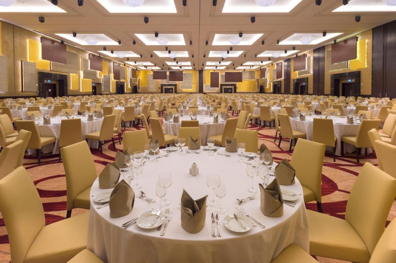 Crowne Plaza Riyadh - Rdc Hotel & Convention By Ihg Exterior photo The Grand Ballroom